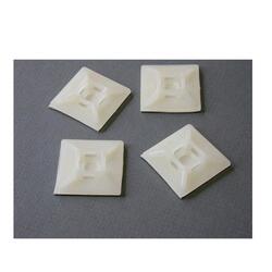 StarTech 100-Pkg Self-adhesive Nylon Cable Tie Mounts